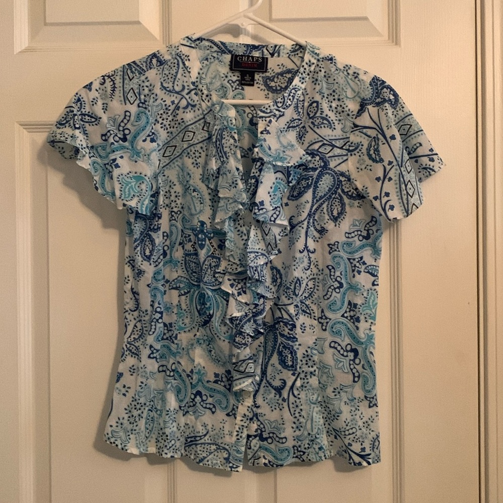 Size small ruffle front blouse